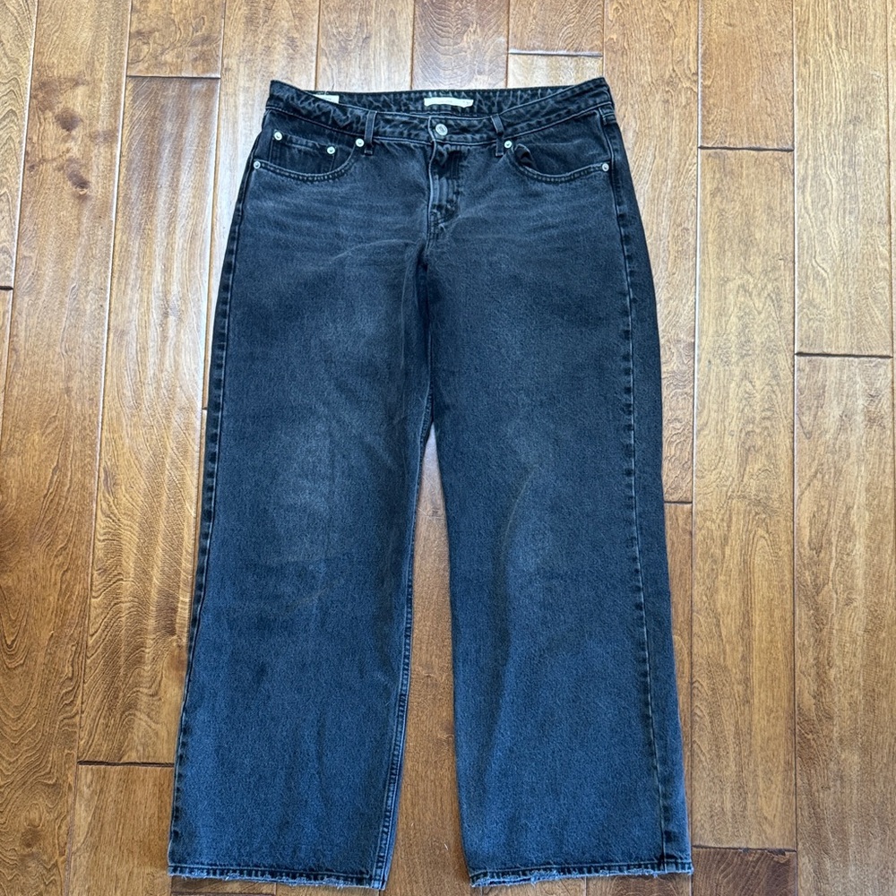 Levi’s low loose jeans